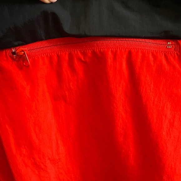 Aritzia TNA Sherwood windbreaker jacket - Picture 10 of 12